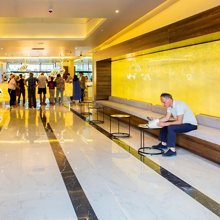 Aparthotel Orbi City Center Sea View Batumi Zewnętrze zdjęcie