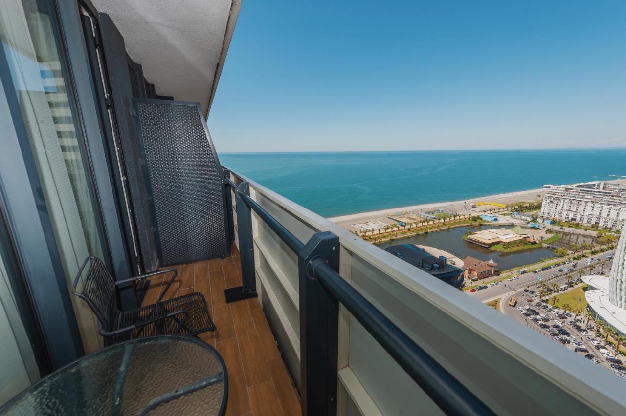 Aparthotel Orbi City Center Sea View Batumi Zewnętrze zdjęcie