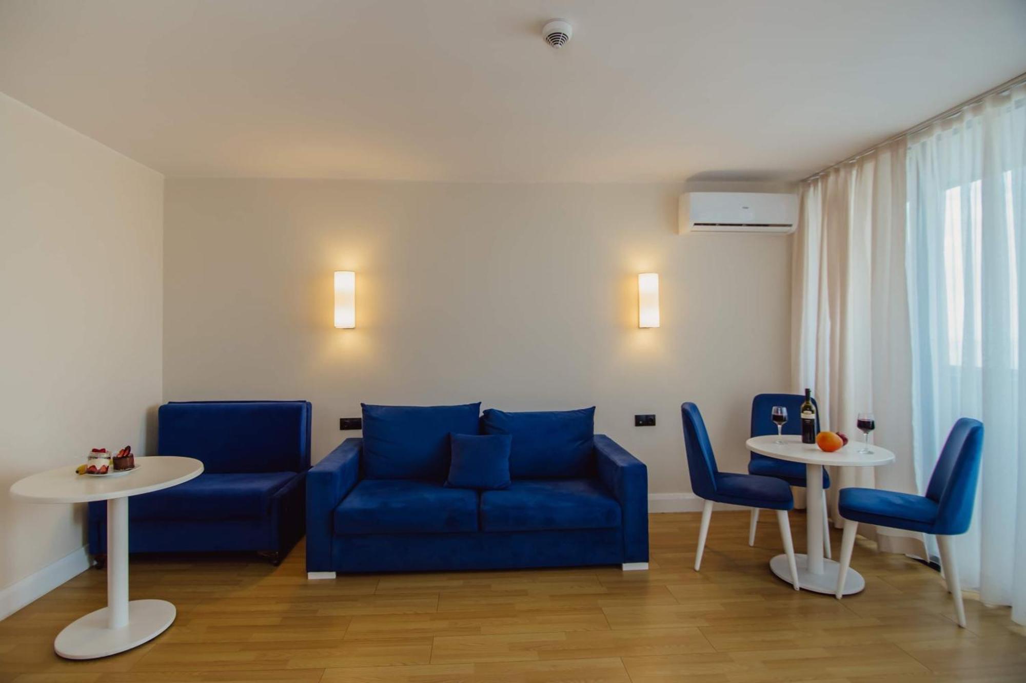 Aparthotel Orbi City Center Sea View Batumi Zewnętrze zdjęcie